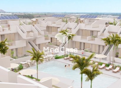 Apartamento planta baja - Obra nueva - Roldan -
                Roldan