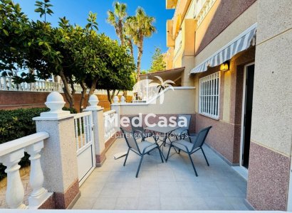 Apartamento planta baja - Segunda mano - Guardamar del Segura - Guardamar