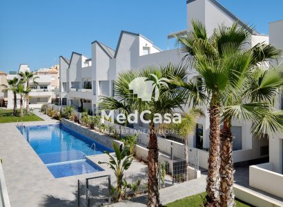 Apartamento planta baja - Segunda mano - Torrevieja - Torrevieja