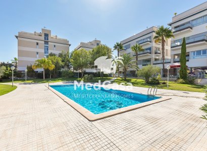 Apartment - Wiederverkauf - Orihuela Costa - Villamartín