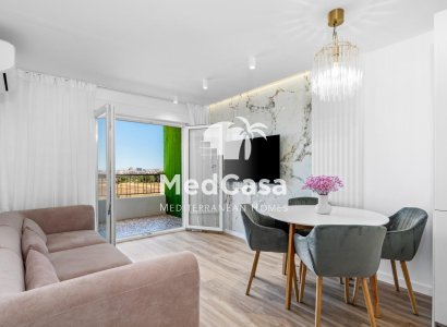 Apartment - Wiederverkauf - Torrevieja - Punta prima