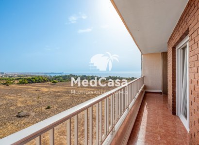 Apartment - Wiederverkauf - Torrevieja - Punta prima