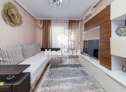 Apartment - Wiederverkauf - Torrevieja - Torrevieja