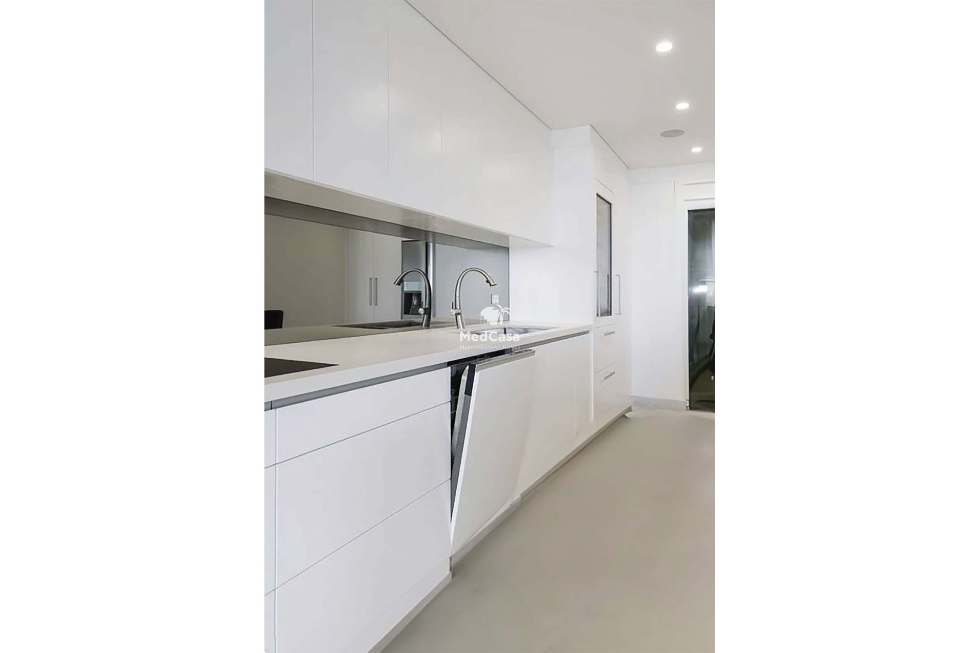 Neubau - Apartment -
Relleu