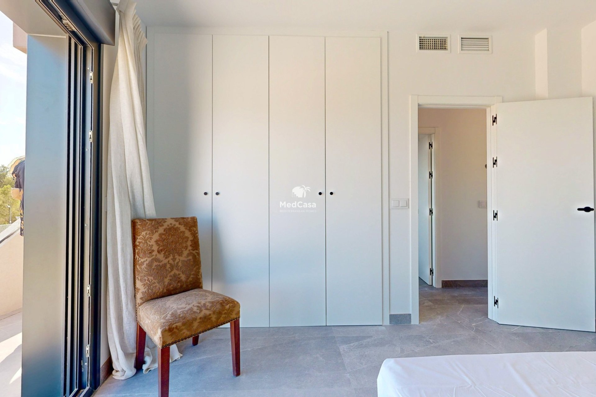 Neubau - Doppelhaushälfte -
Polop de La Marina