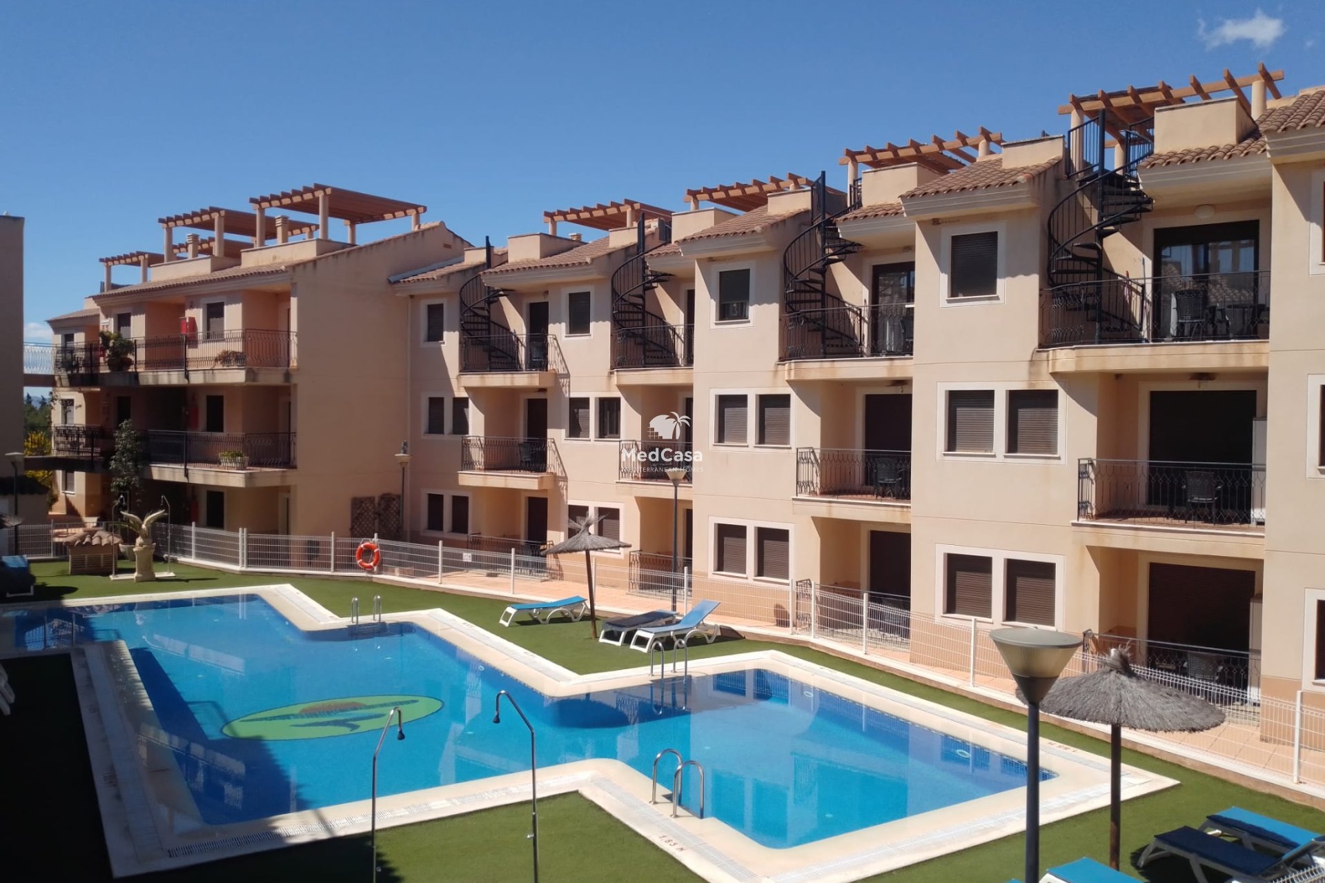 Neubau - Erdgeschosswohnung -
Aguilas