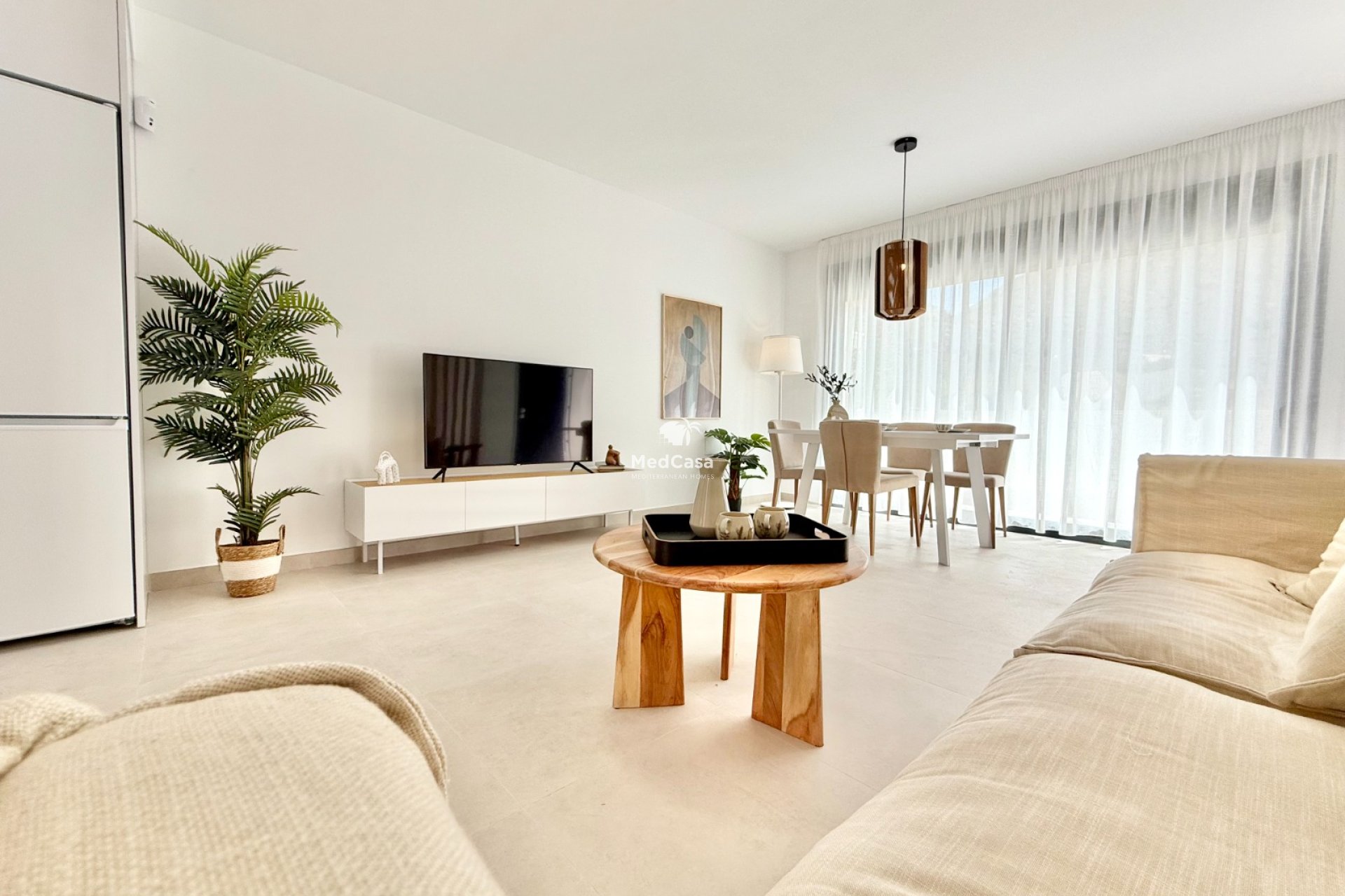 Neubau - Erdgeschosswohnung -
Cox