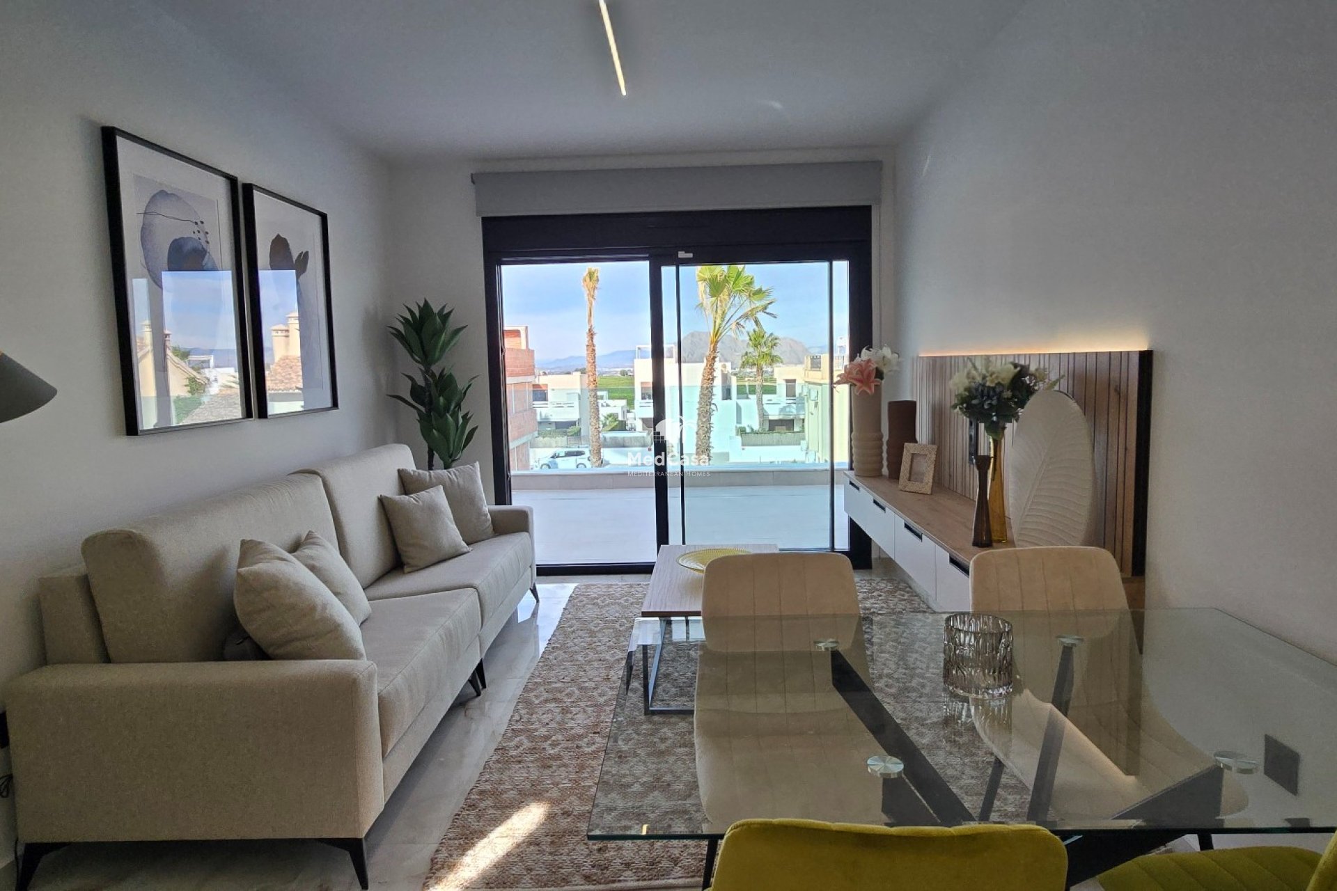 Neubau - Erdgeschosswohnung -
Golf La Finca