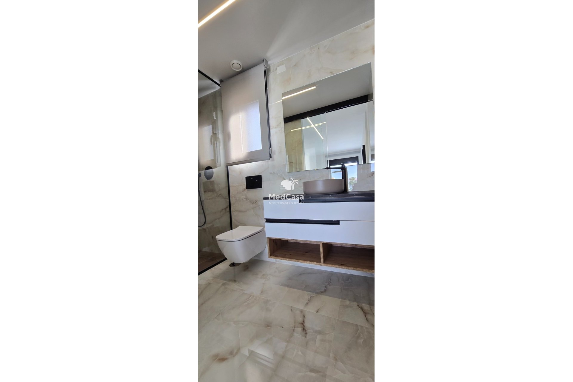 Neubau - Erdgeschosswohnung -
Golf La Finca