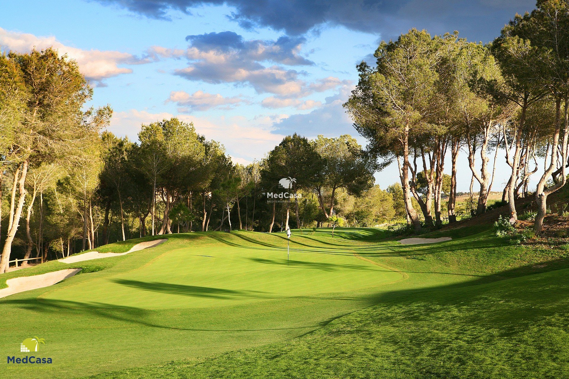 Neubau - Erdgeschosswohnung -
Golf Las Colinas