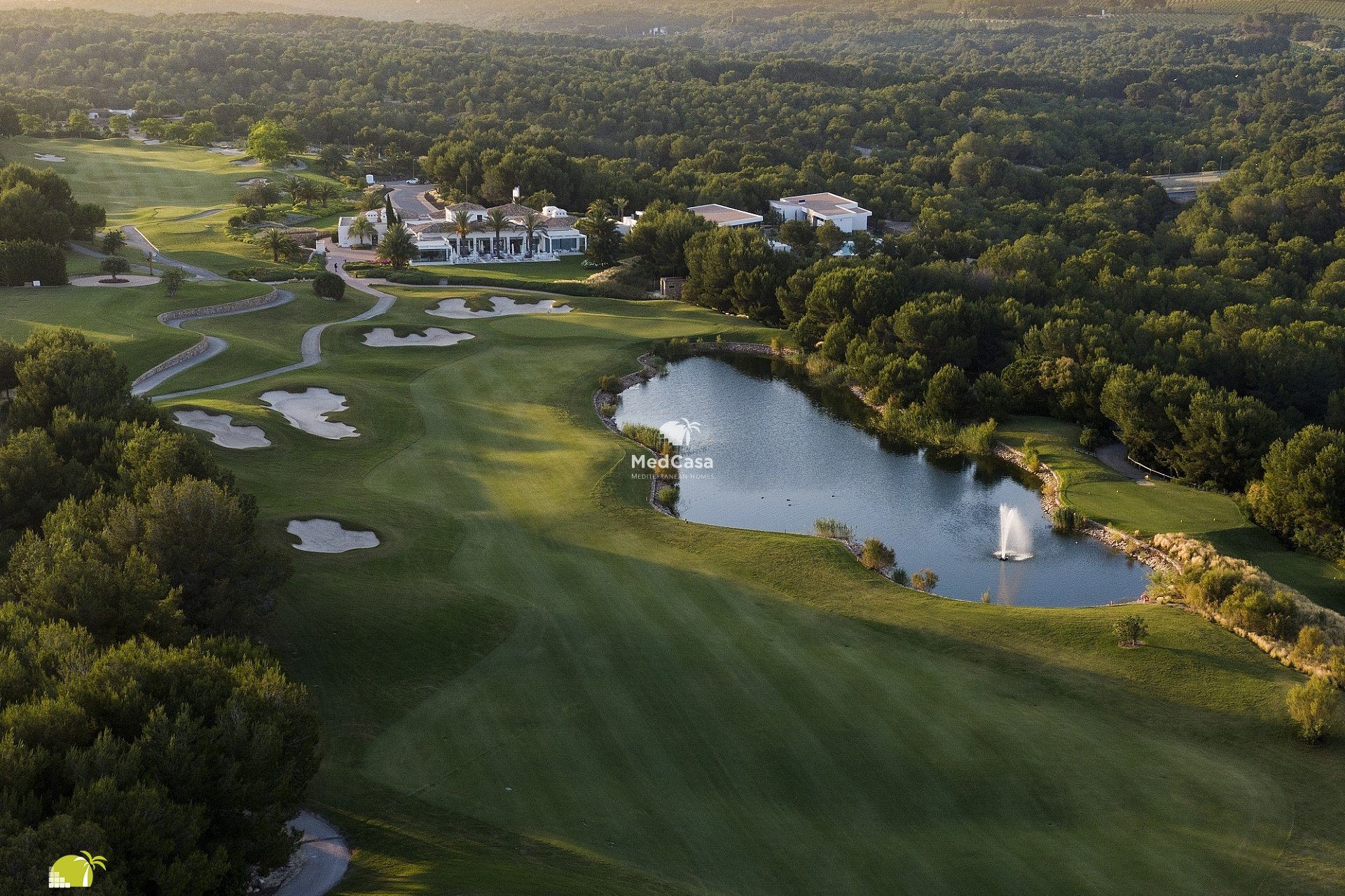 Neubau - Erdgeschosswohnung -
Golf Las Colinas