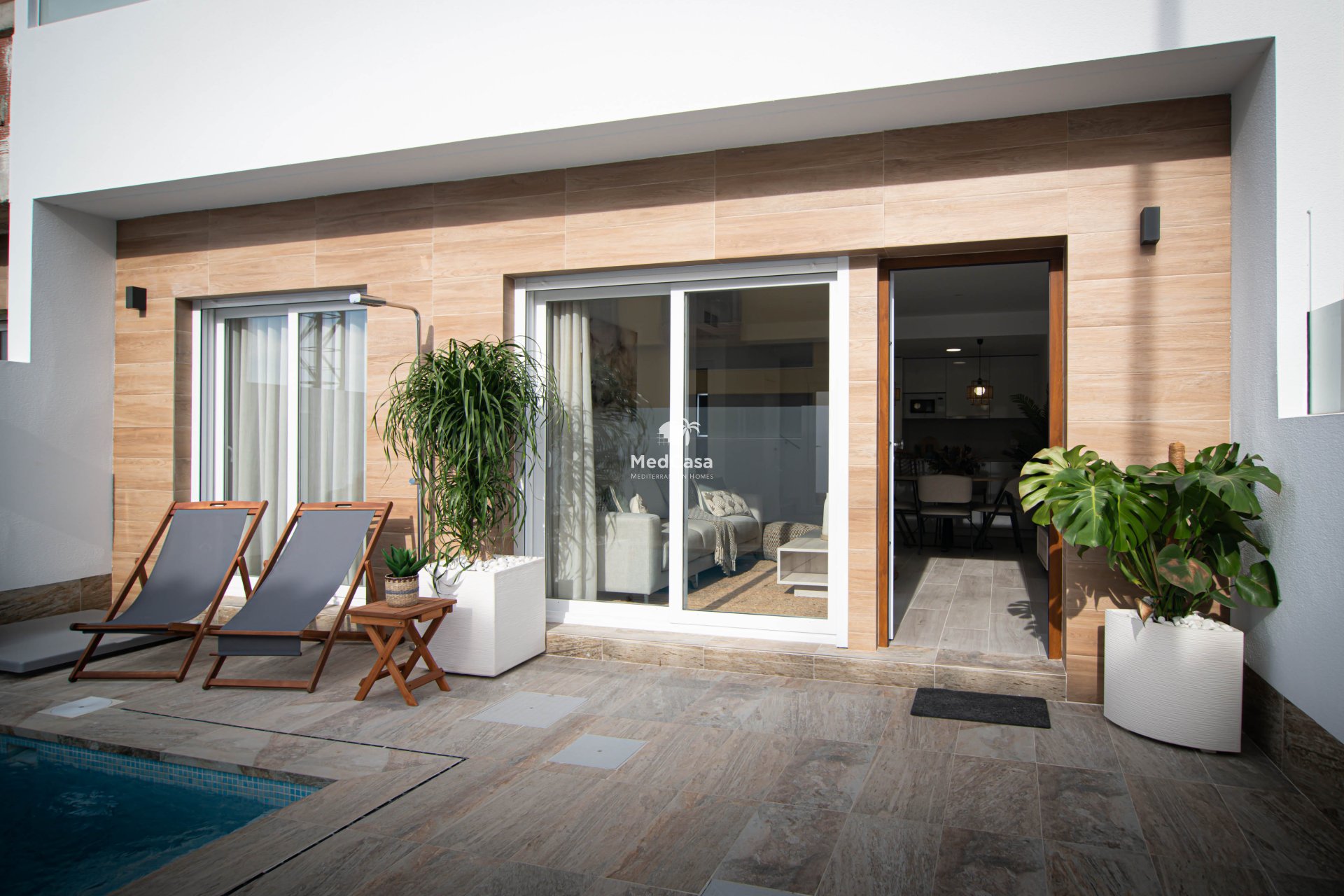 Neubau - Reihenhaus -
Avileses - Jerónimo y Avileses