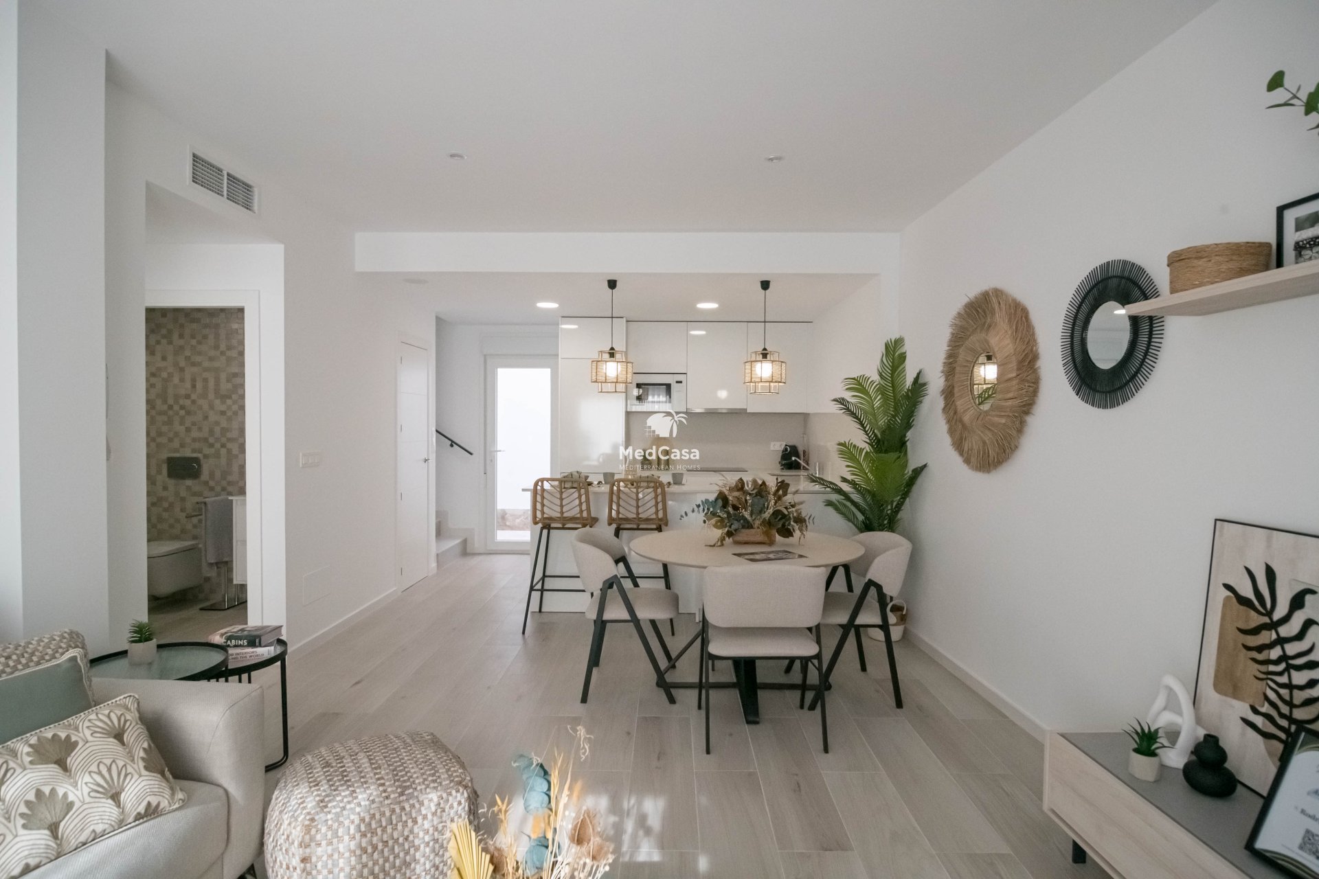 Neubau - Reihenhaus -
Avileses - Jerónimo y Avileses