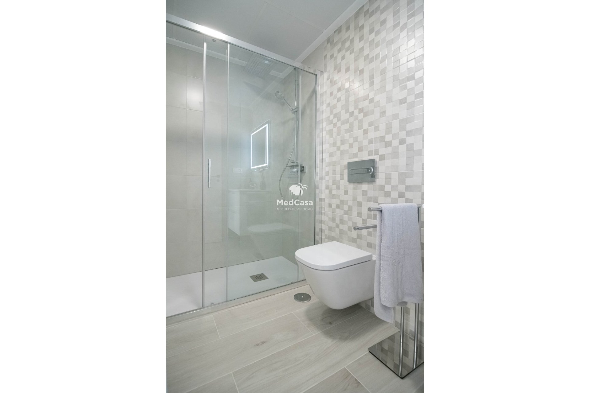 Neubau - Reihenhaus -
Avileses - Jerónimo y Avileses