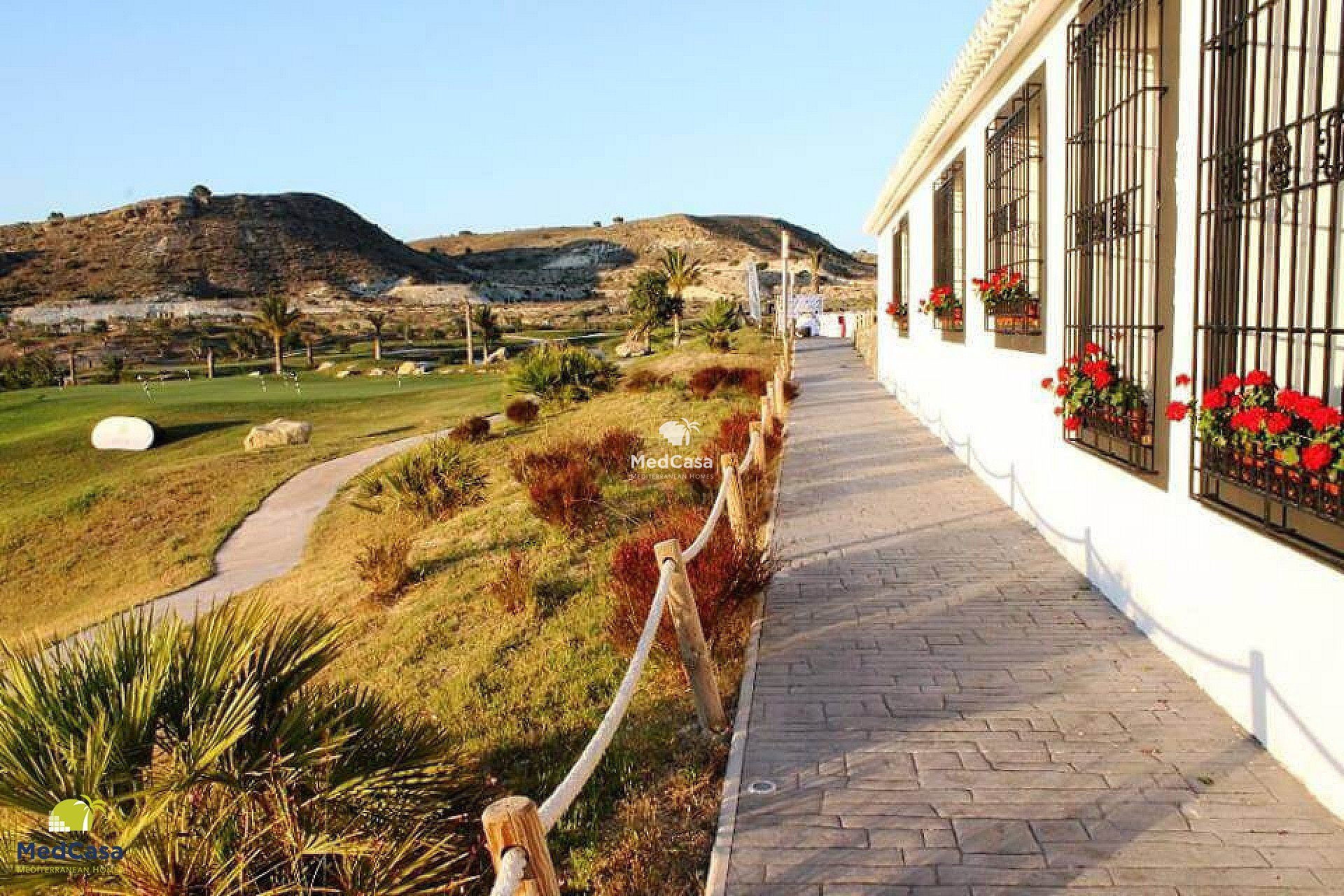 Neubau - Reihenhaus -
Monforte del Cid