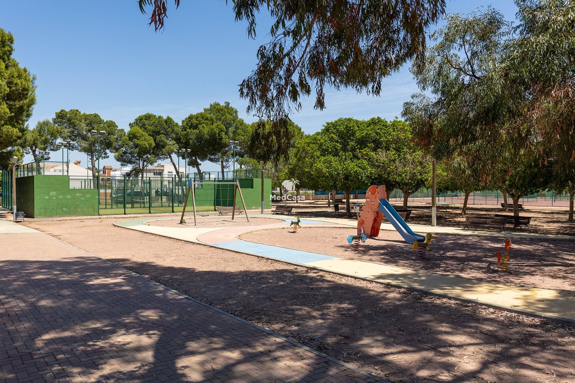 Neubau - Reihenhaus -
Rafal