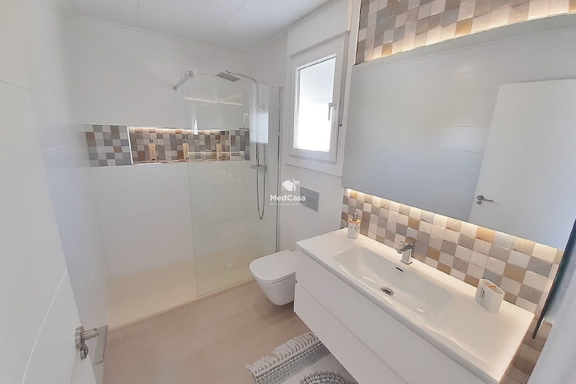 Neubau - Villa -
Avileses