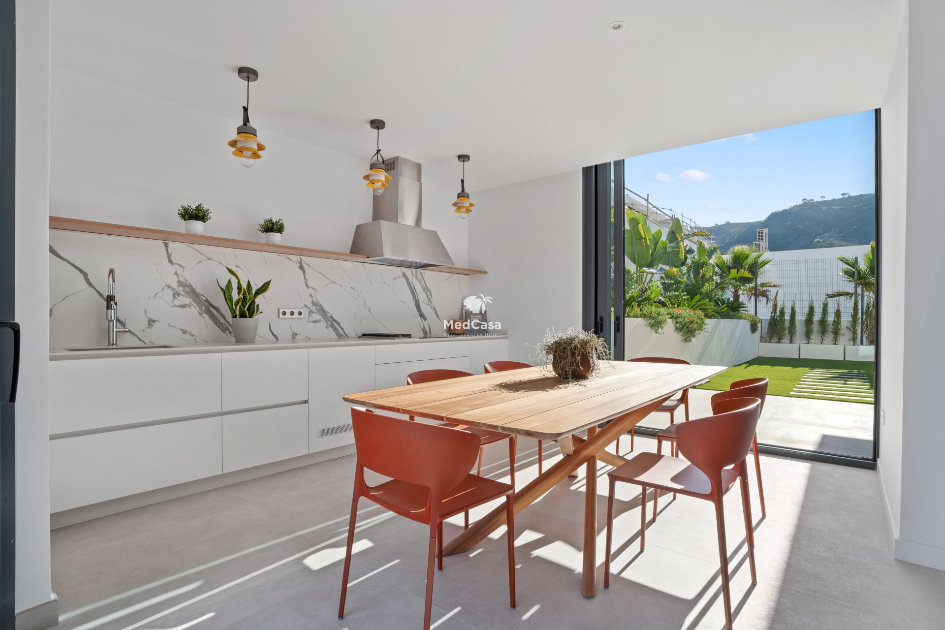 Neubau - Villa -
Benidorm