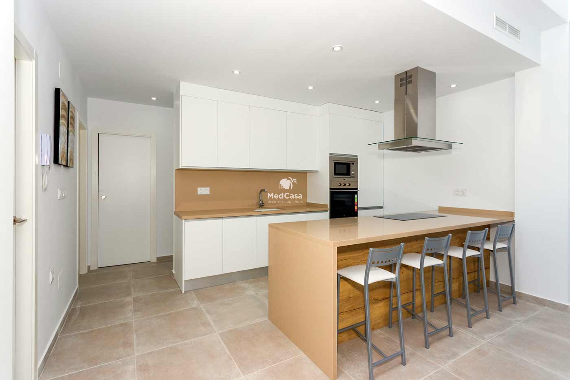 Neubau - Villa -
Daya Nueva