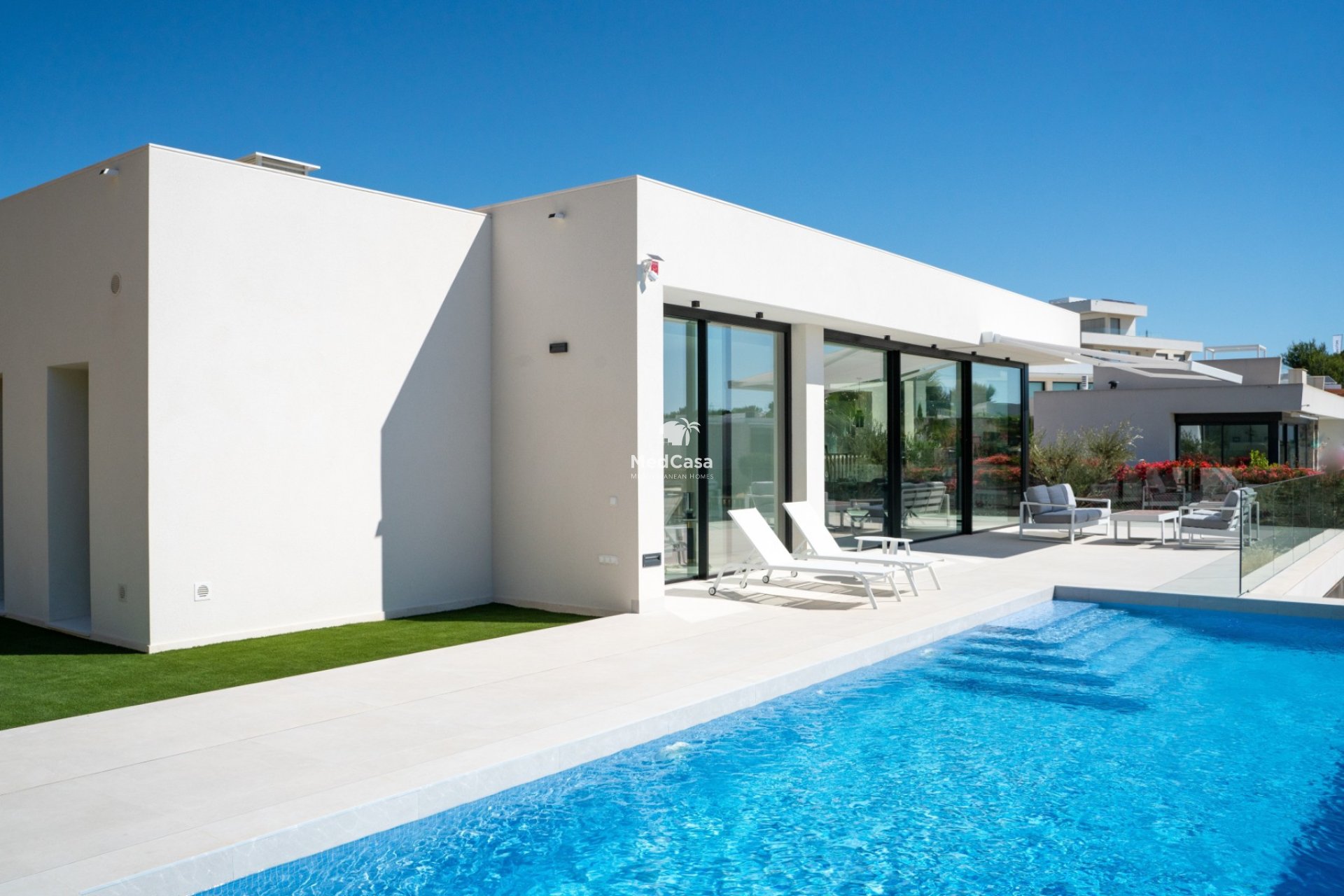 Neubau - Villa -
Golf Las Colinas