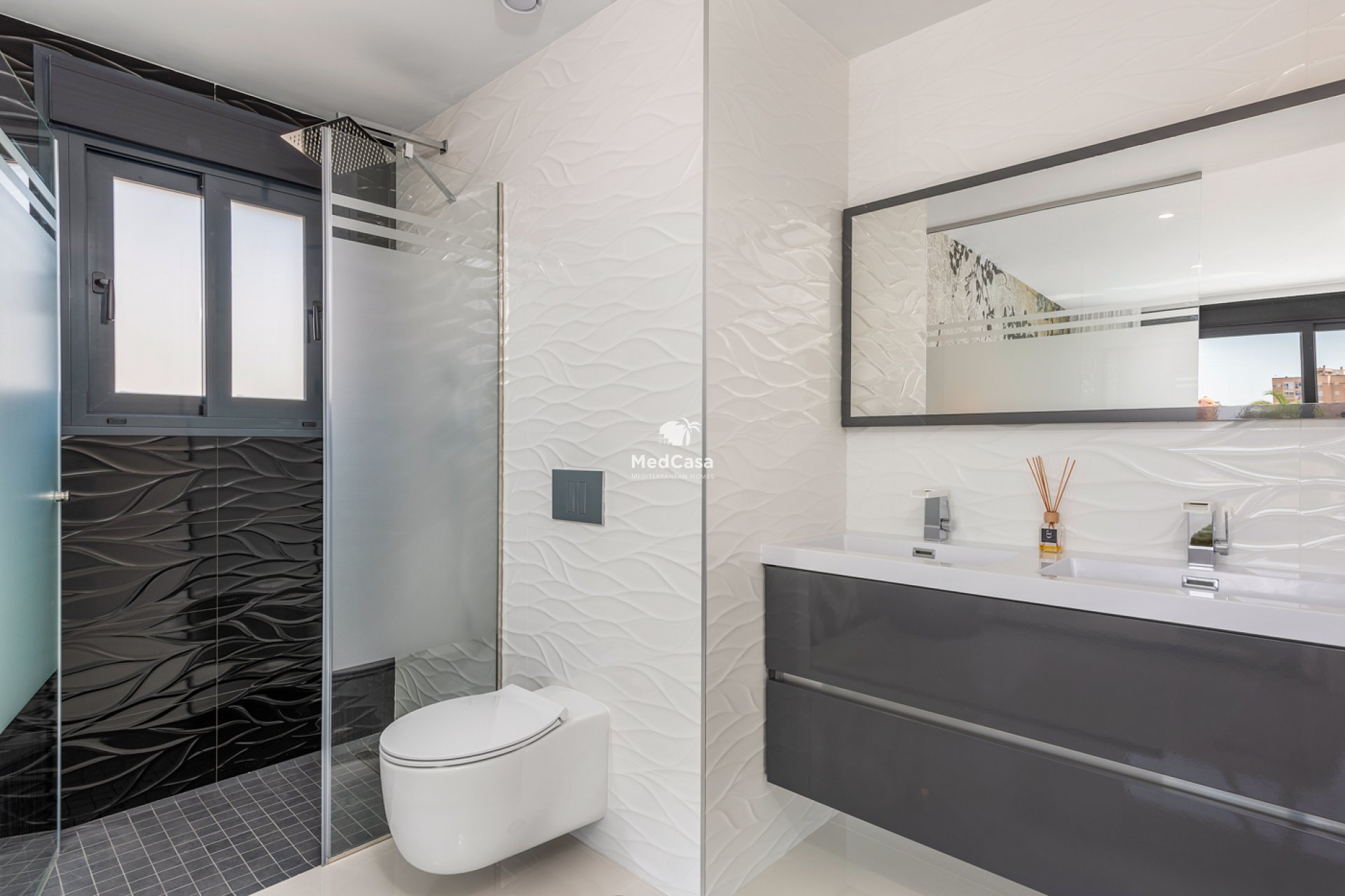 Neubau - Villa -
La Manga - Playa Paraiso