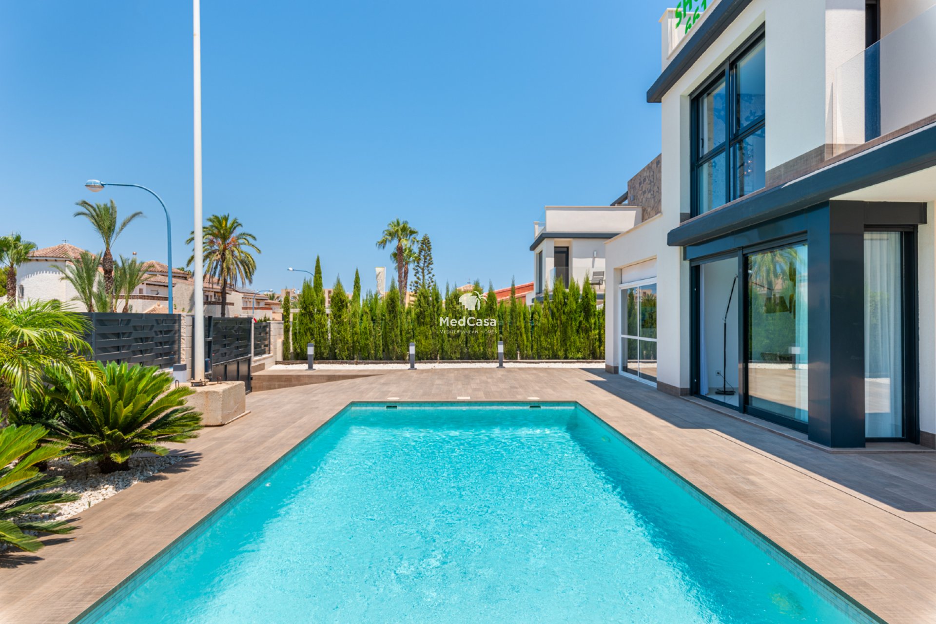 Neubau - Villa -
La Manga - Playa Paraiso