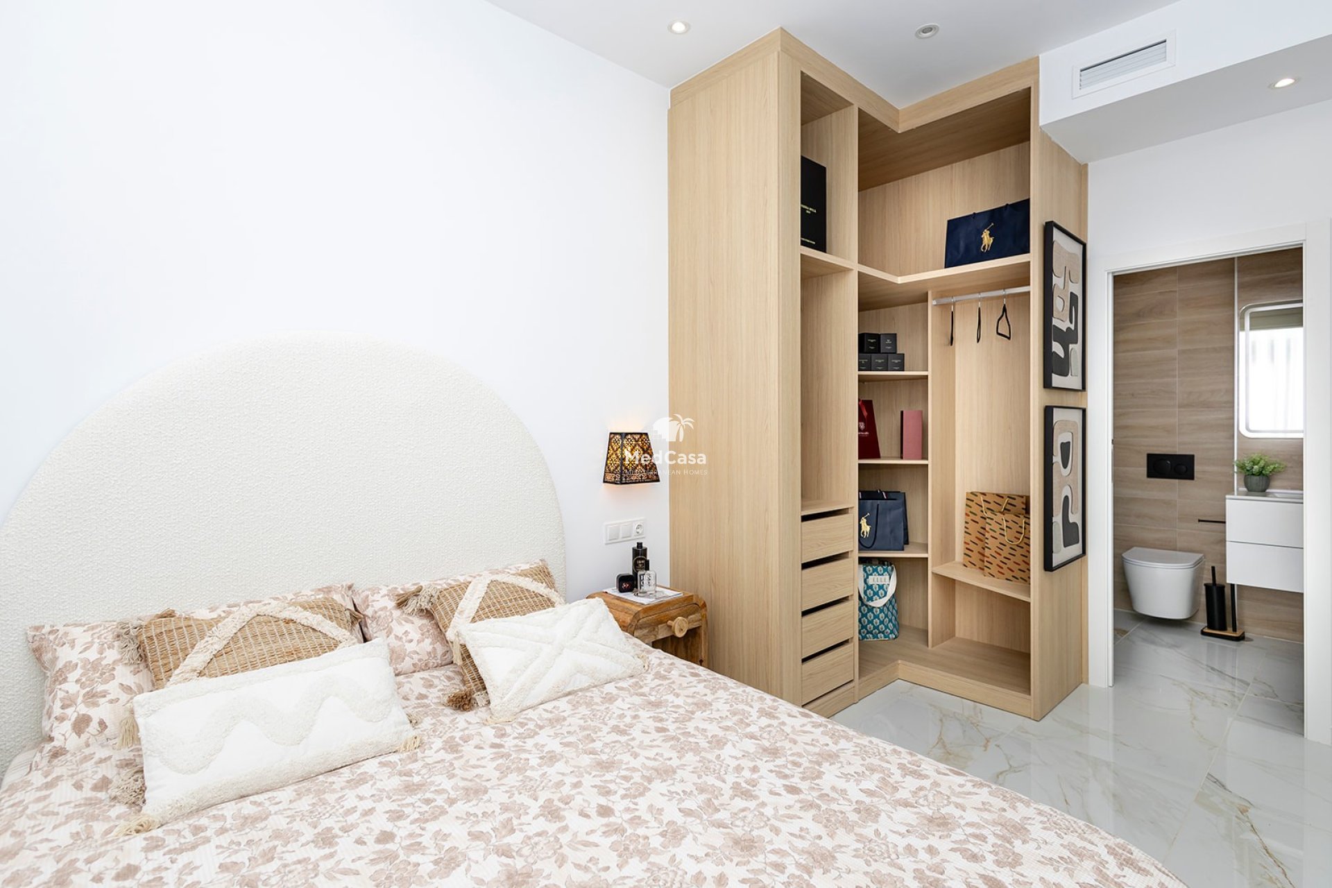 Neubau - Villa -
Polop de La Marina