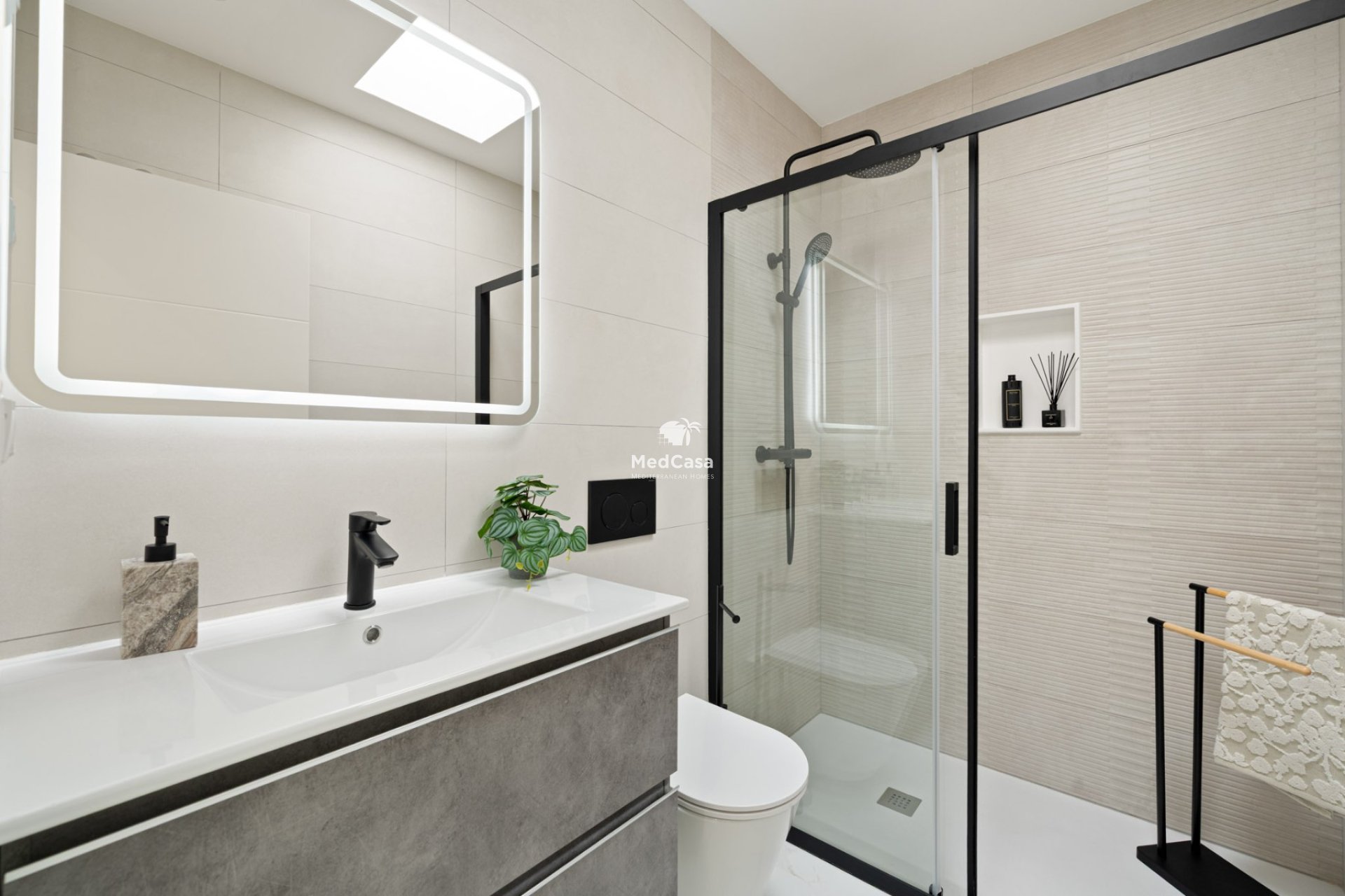 Neubau - Villa -
Polop de La Marina