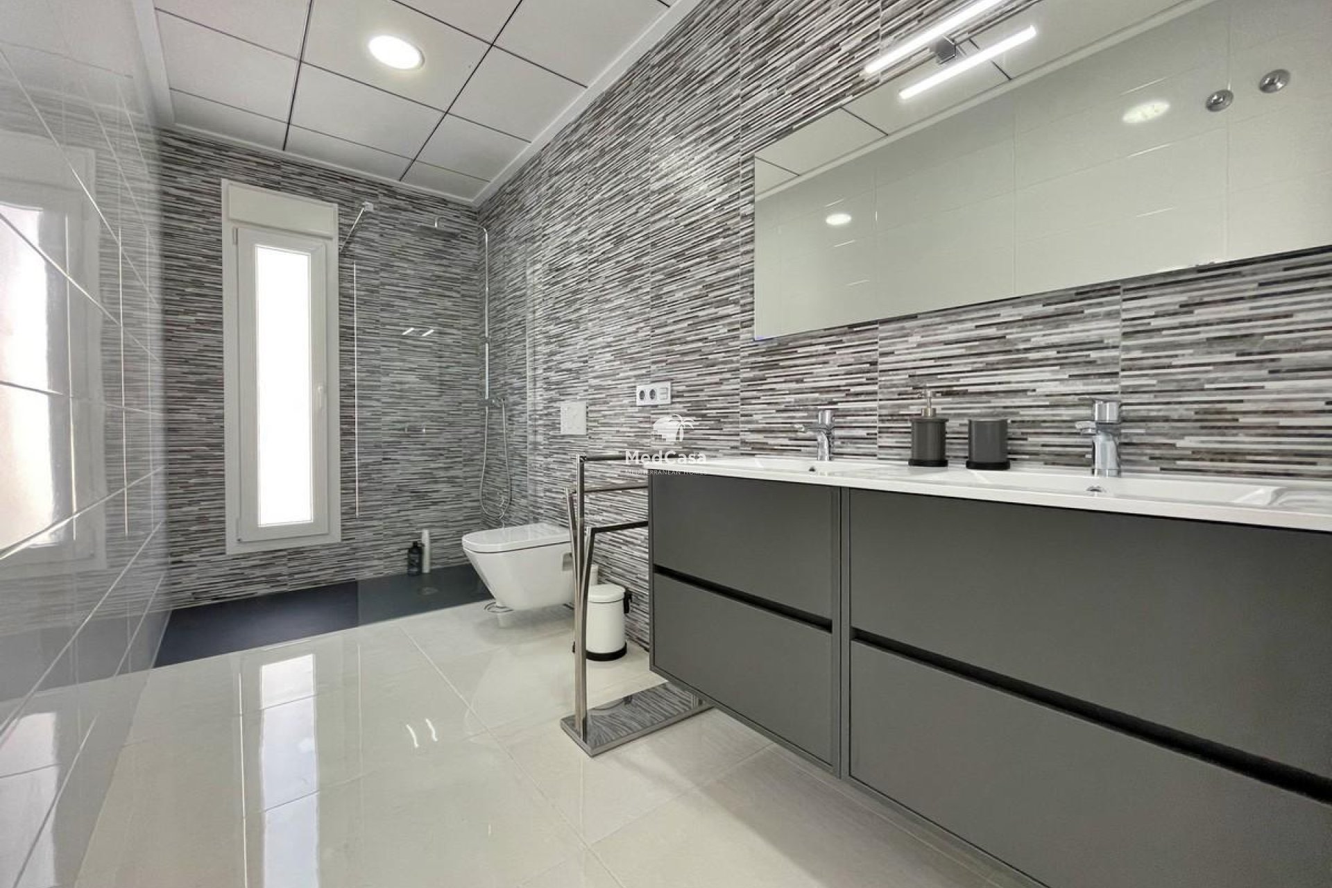 Neubau - Villa -
Rafal