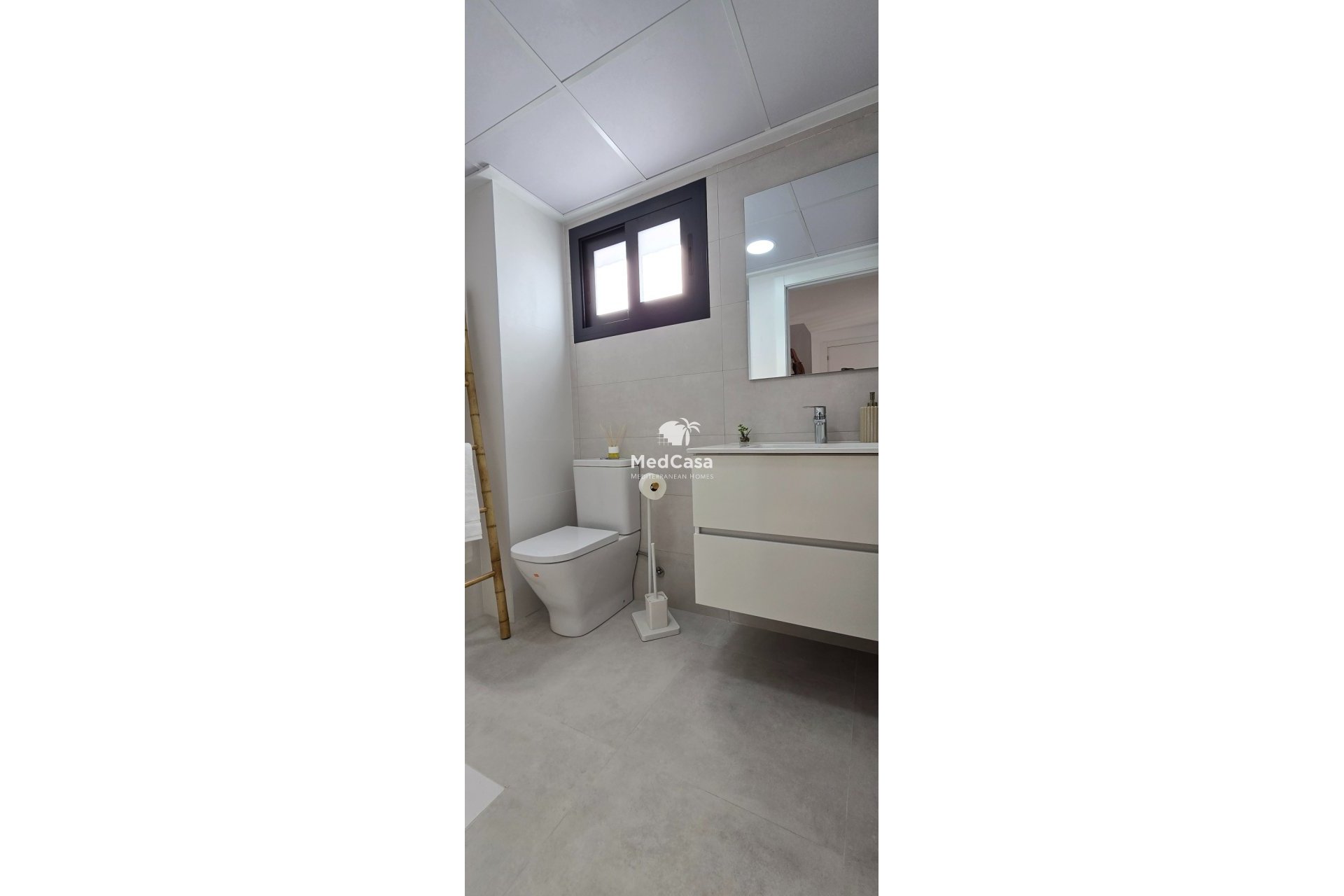 New Build - Ground floor apartment -
Cox