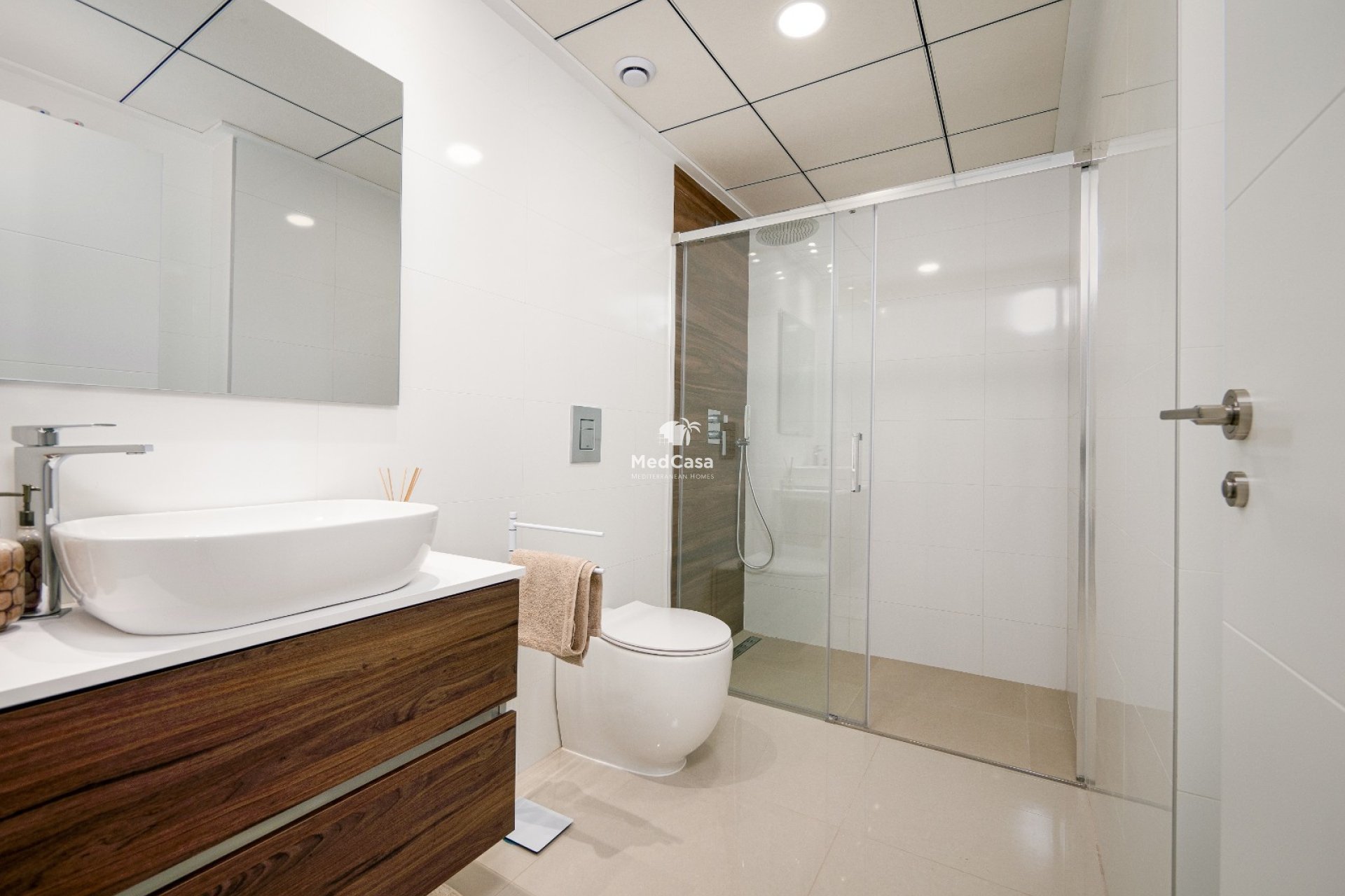 New Build - Ground floor apartment -
Golf La Finca