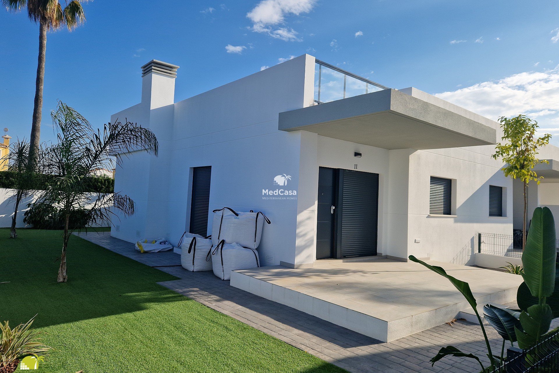 New Build - Semi-detached  -
Denia