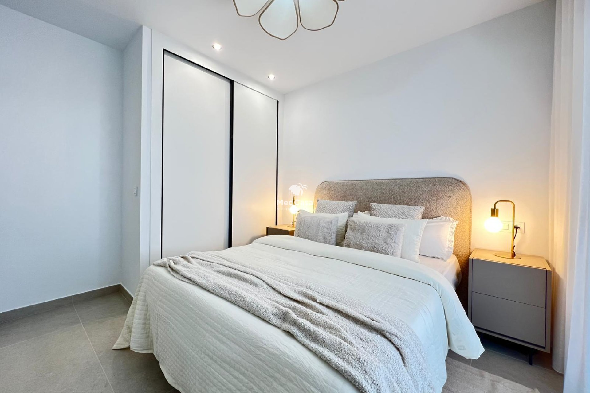 New Build - Townhouse -
Benferri