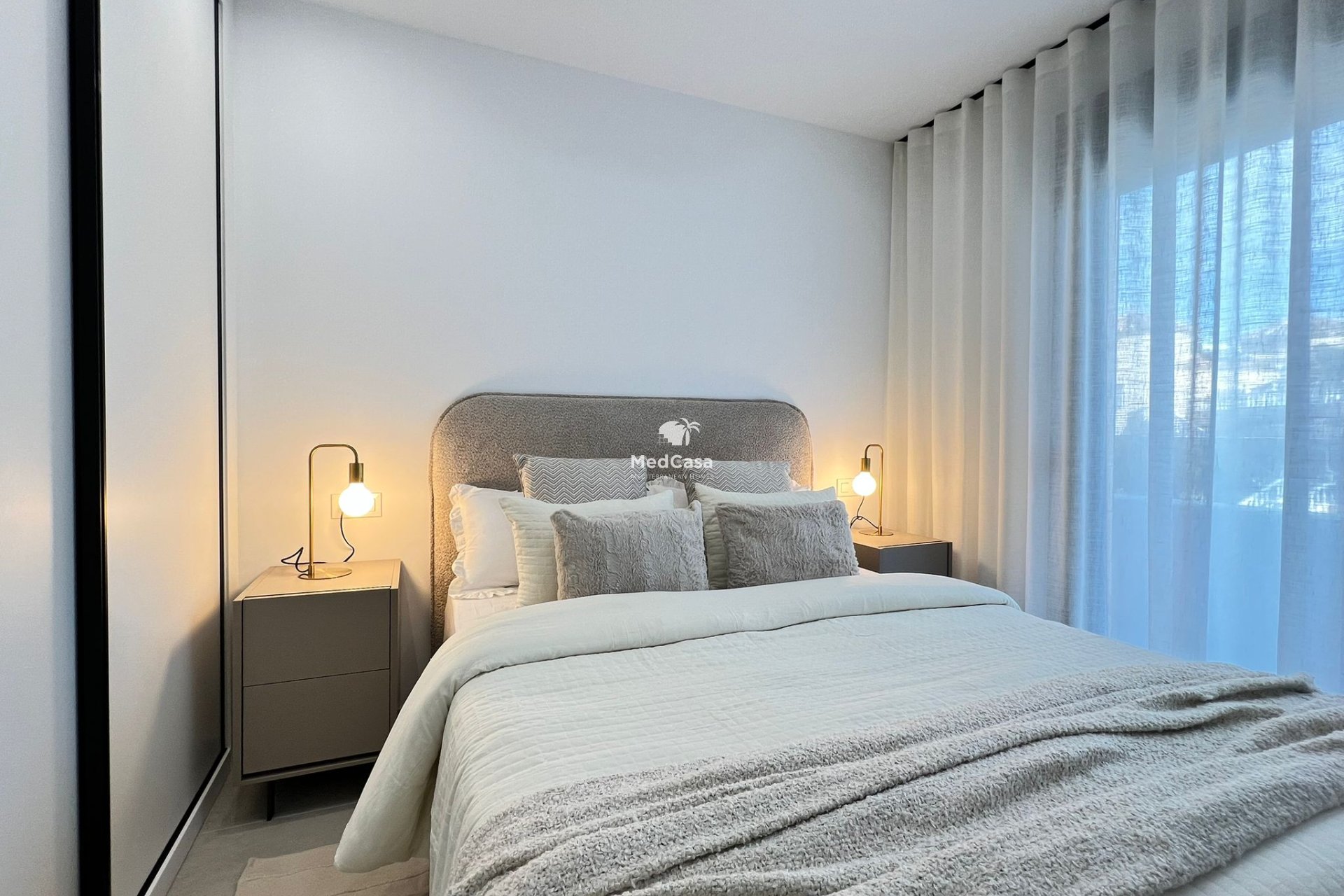 New Build - Townhouse -
Benferri