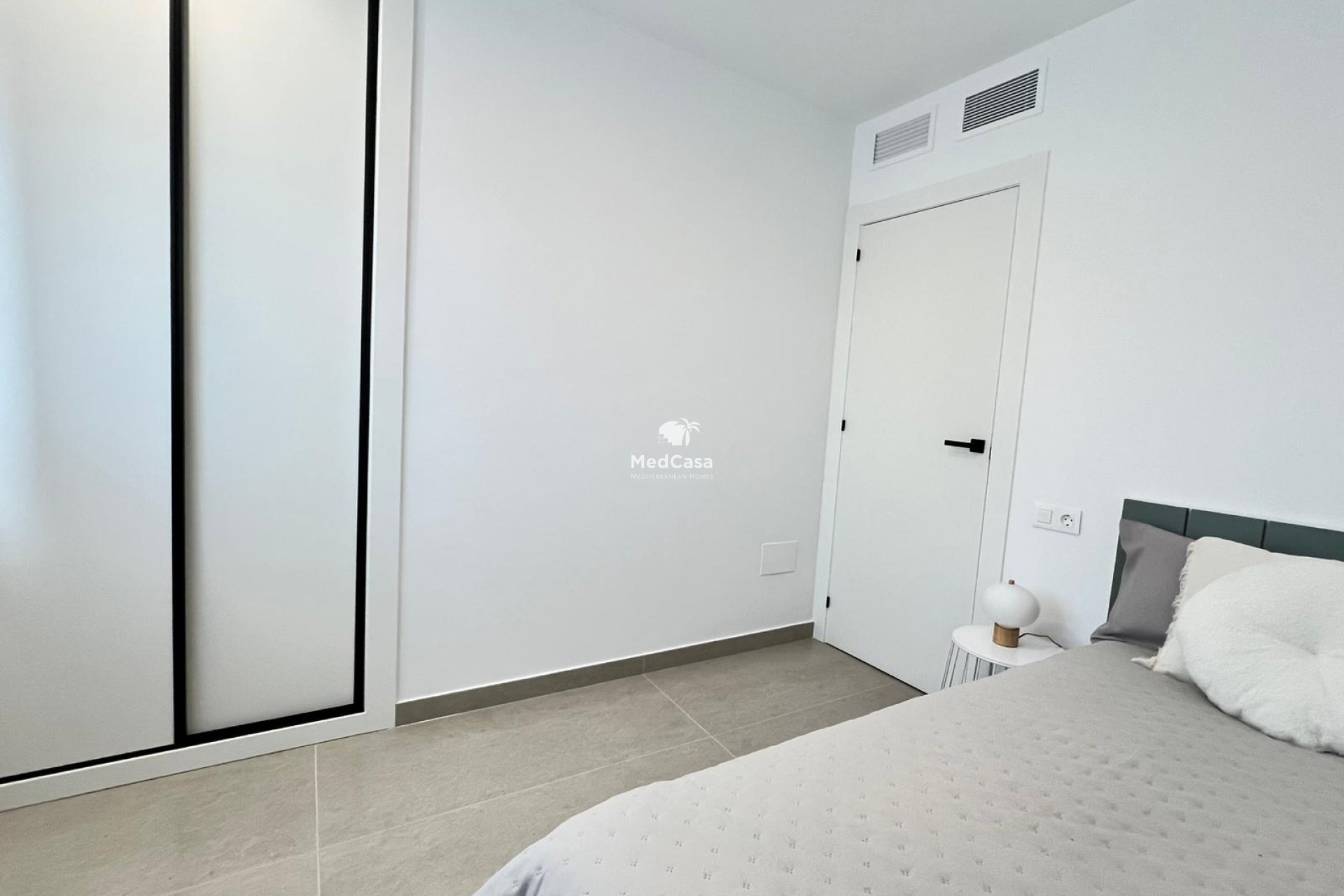 New Build - Townhouse -
Benferri