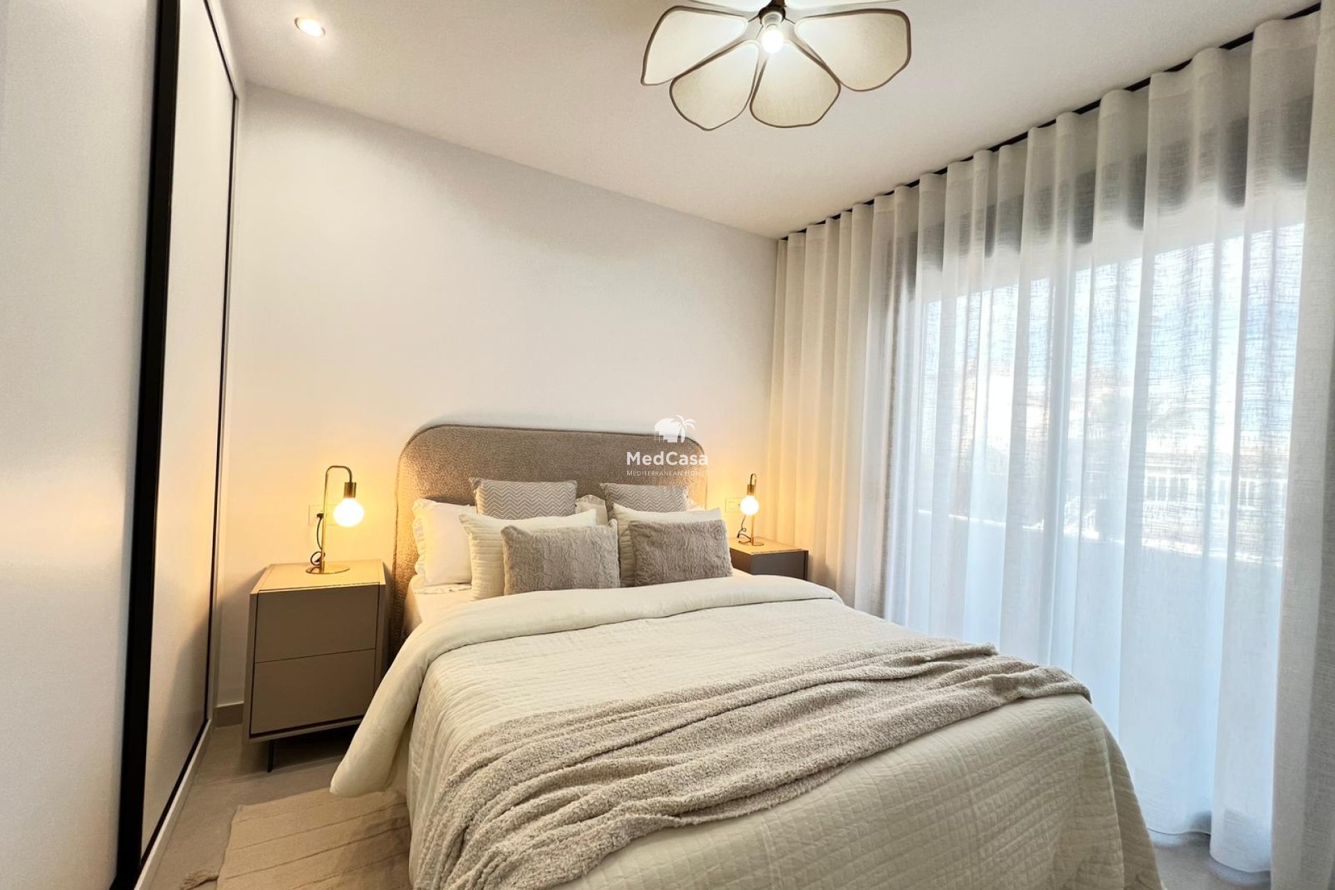 New Build - Townhouse -
Benferri