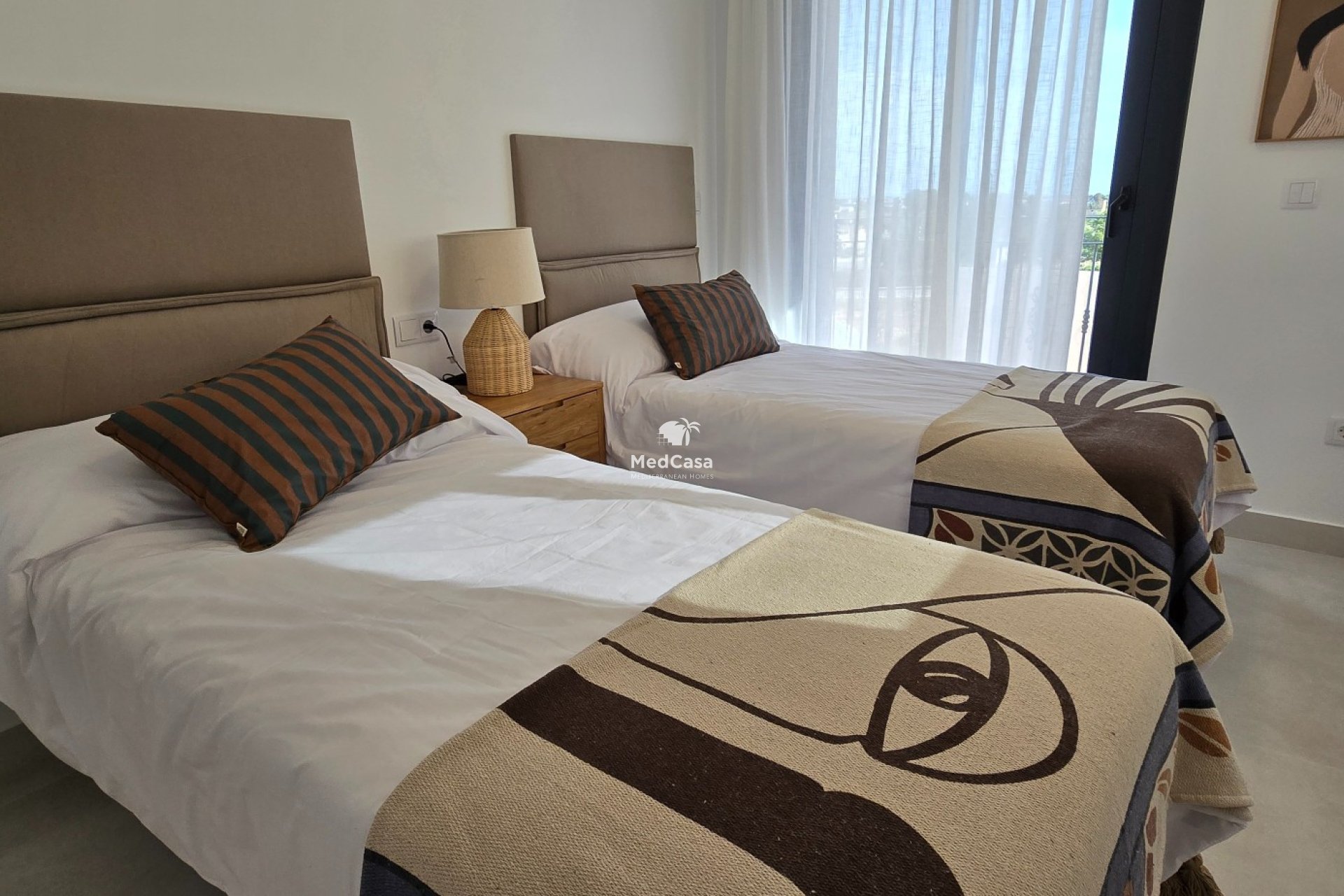 New Build - Townhouse -
Cox