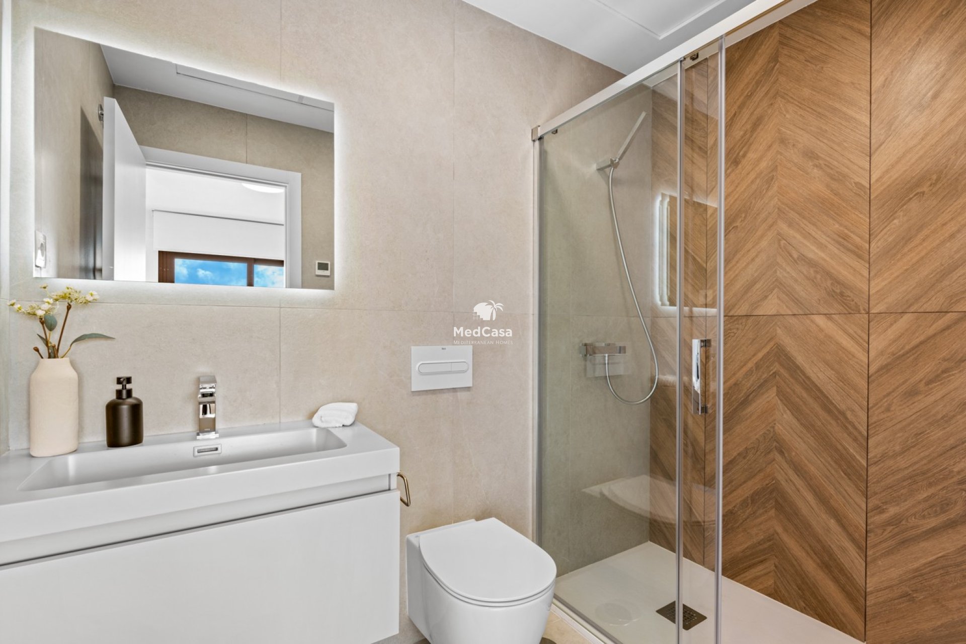 New Build - Villa -
Mil Palmeras