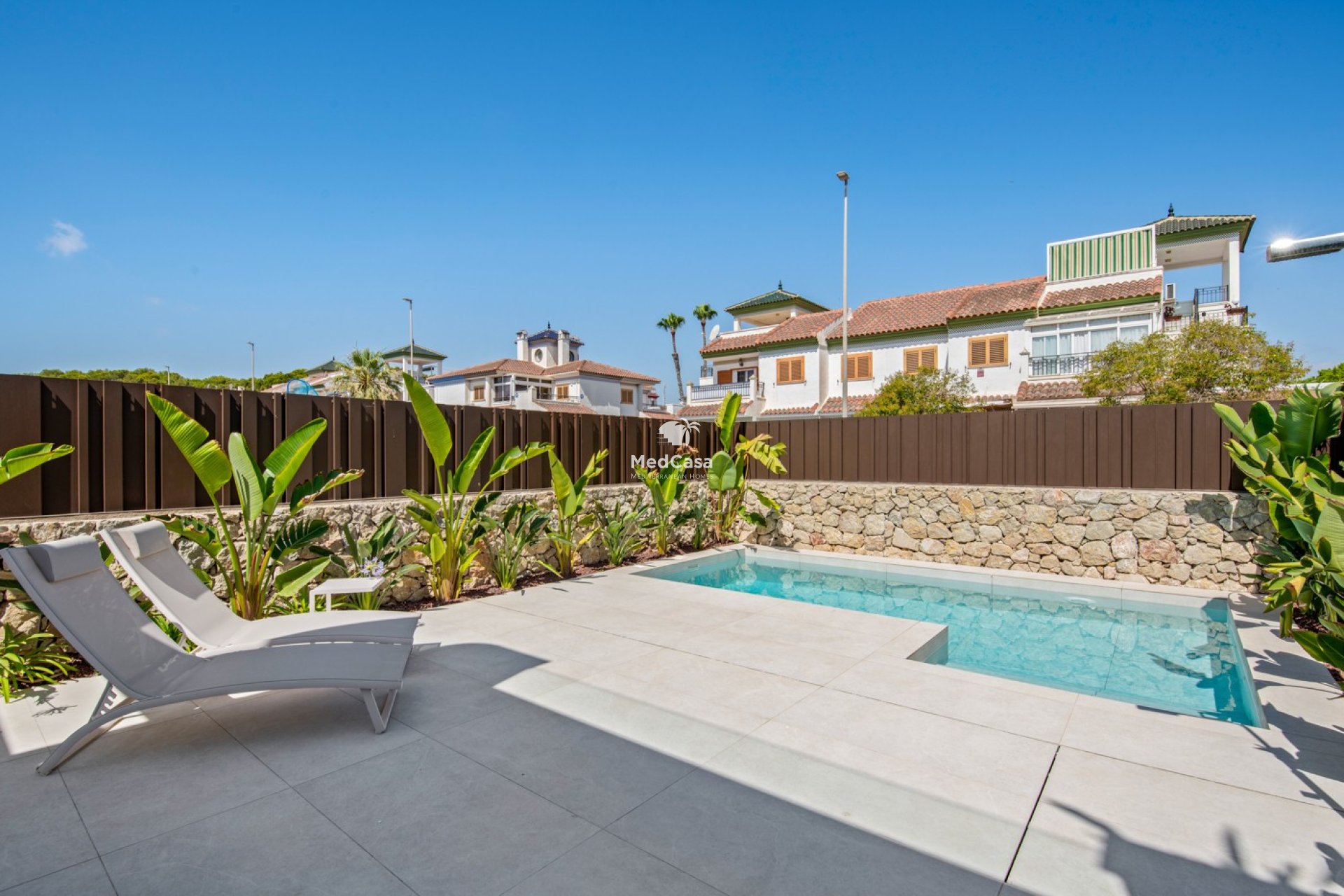 New Build - Villa -
Mil Palmeras