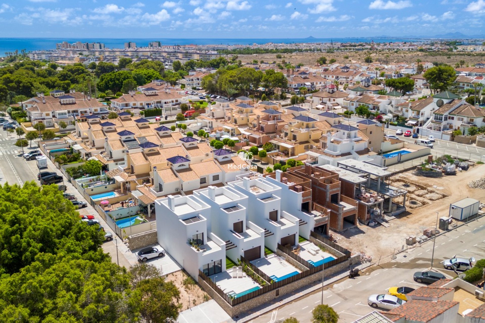 New Build - Villa -
Mil Palmeras