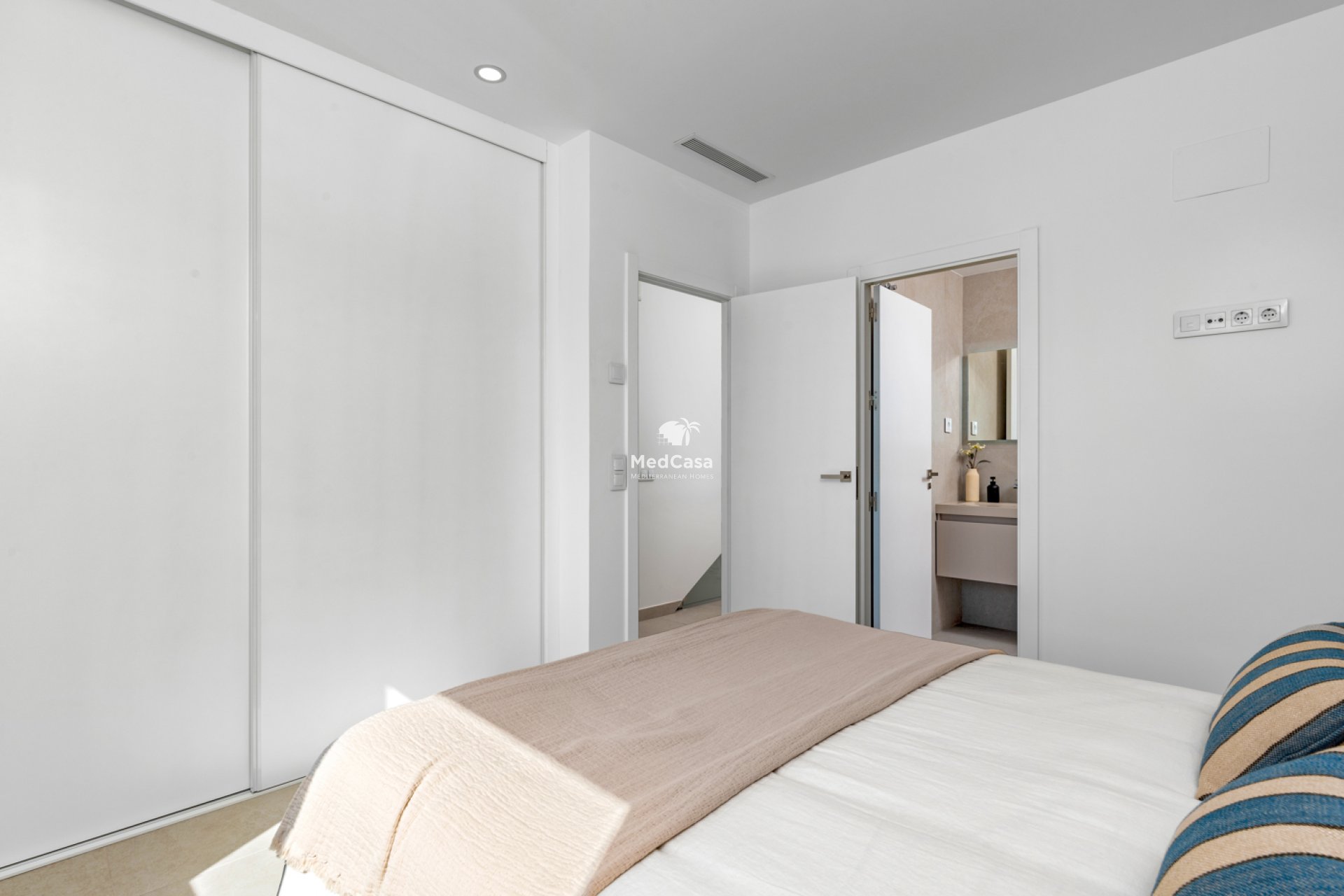 New Build - Villa -
Pilar de la Horadada