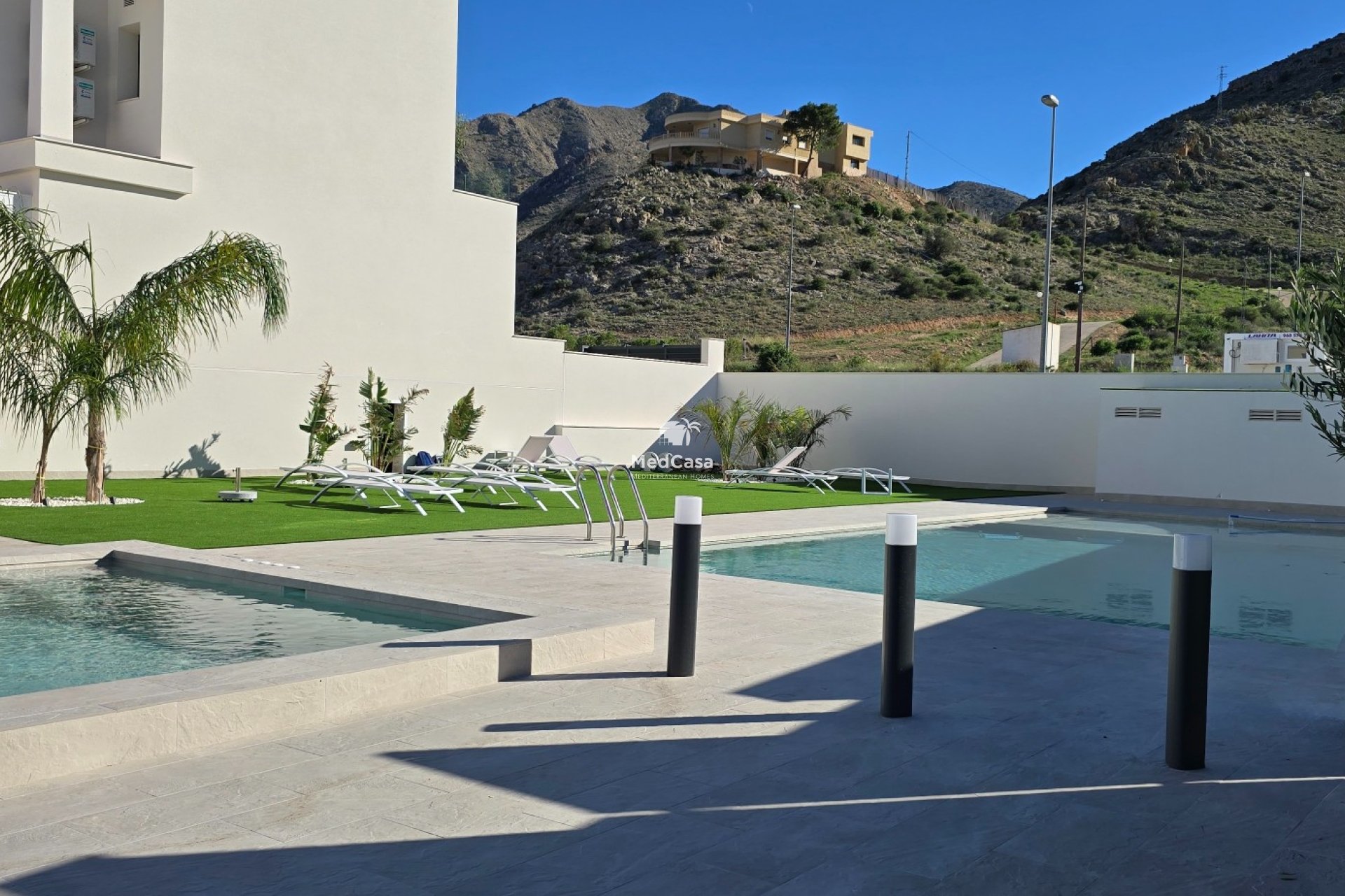 Obra nueva - Adosado -
Cox