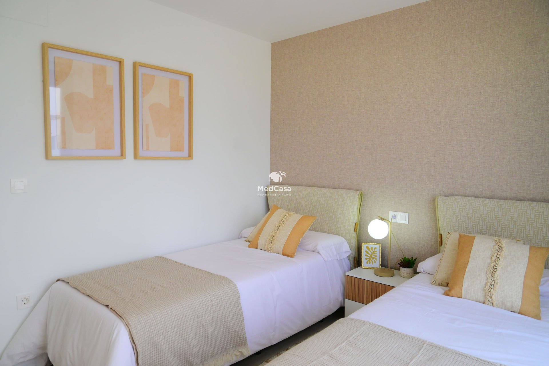 Obra nueva - Adosado -
Dolores