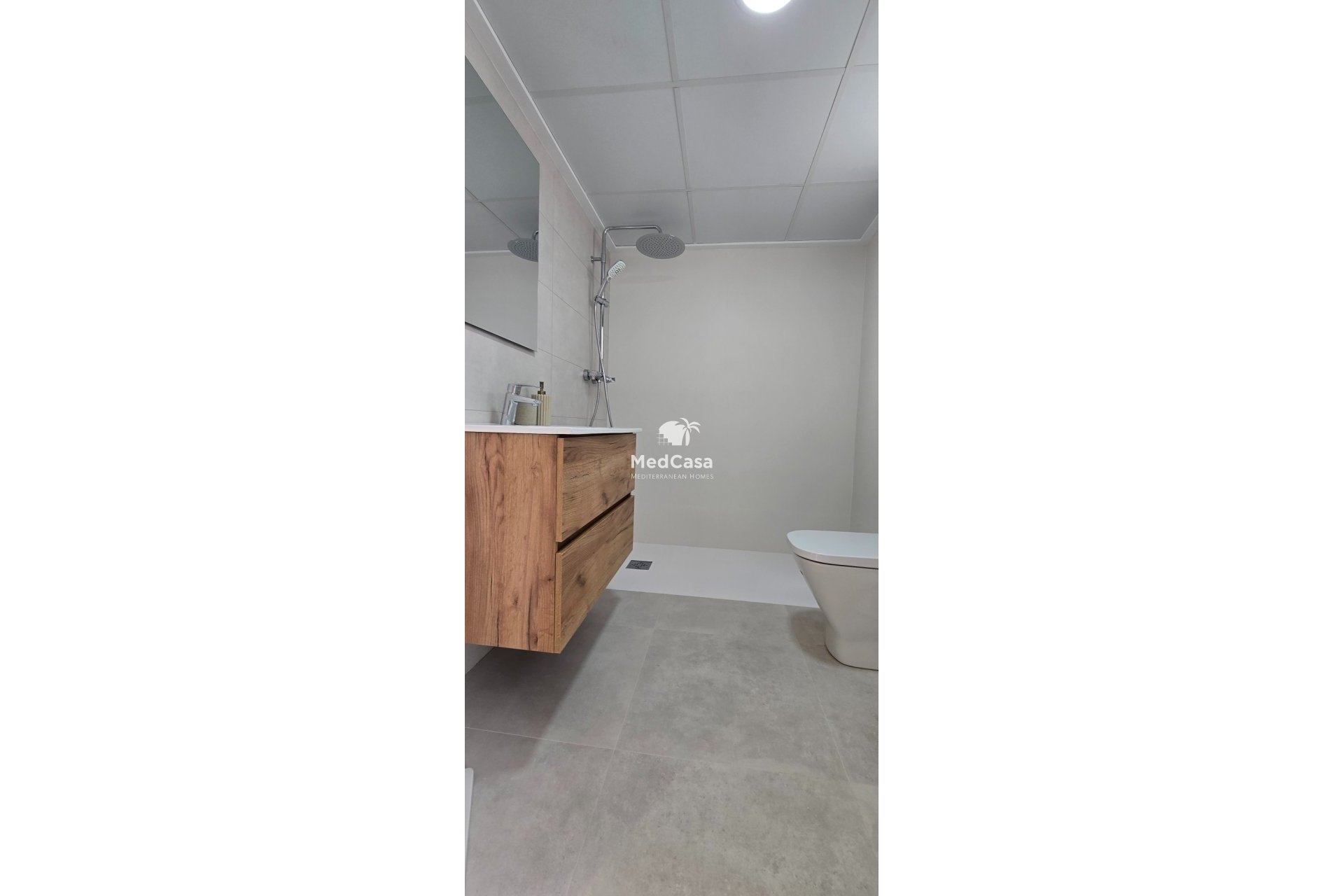 Obra nueva - Apartamento planta baja -
Cox