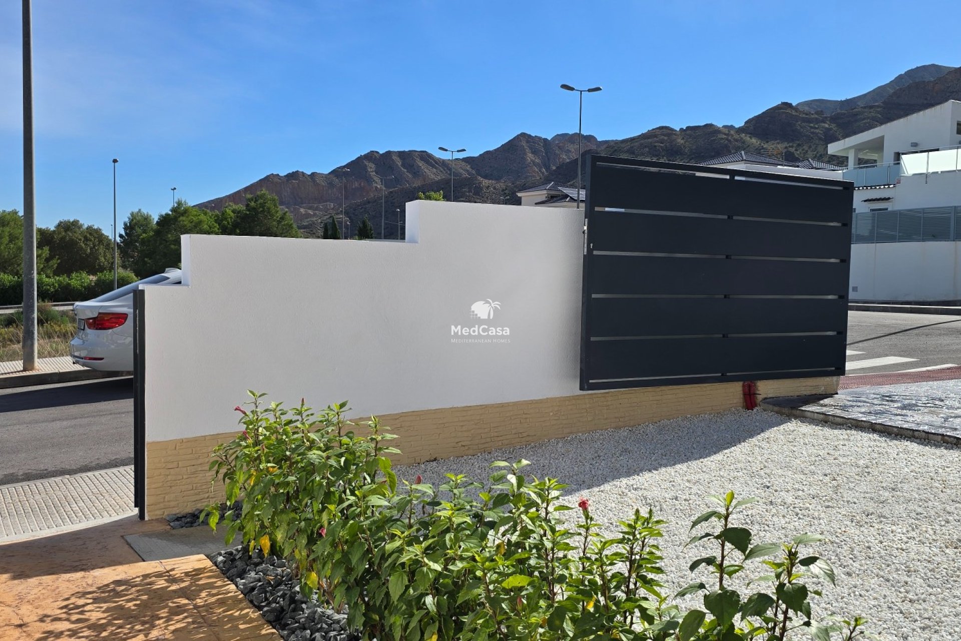 Obra nueva - Apartamento planta baja -
Cox