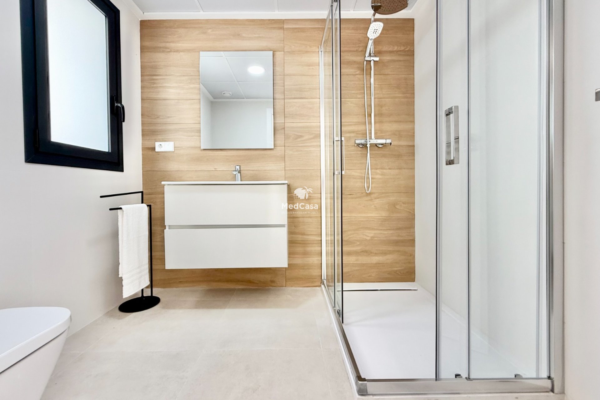 Obra nueva - Apartamento planta baja -
Cox