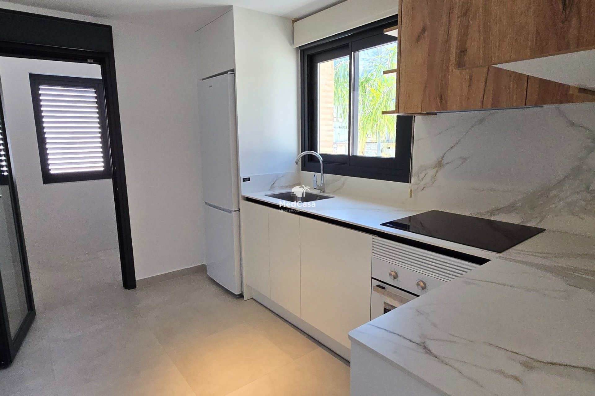 Obra nueva - Apartamento planta baja -
Cox