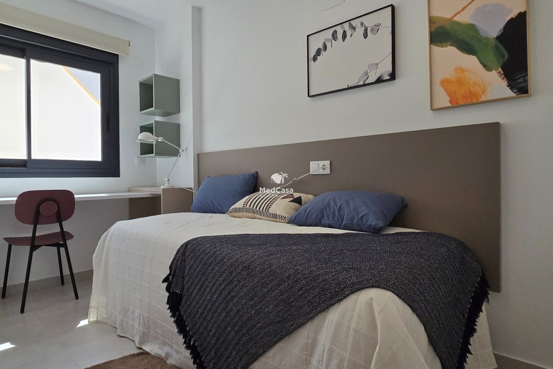 Obra nueva - Apartamento planta baja -
Cox