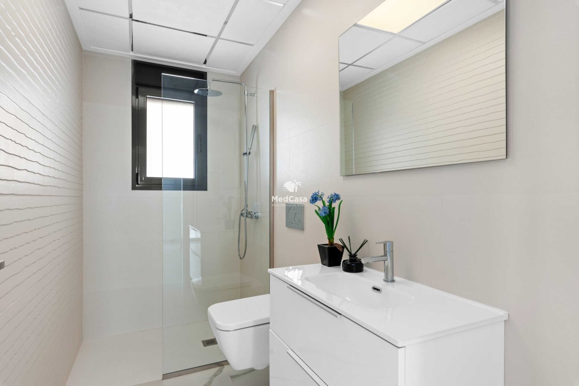 Obra nueva - Apartamento planta baja -
San Miguel de Salinas