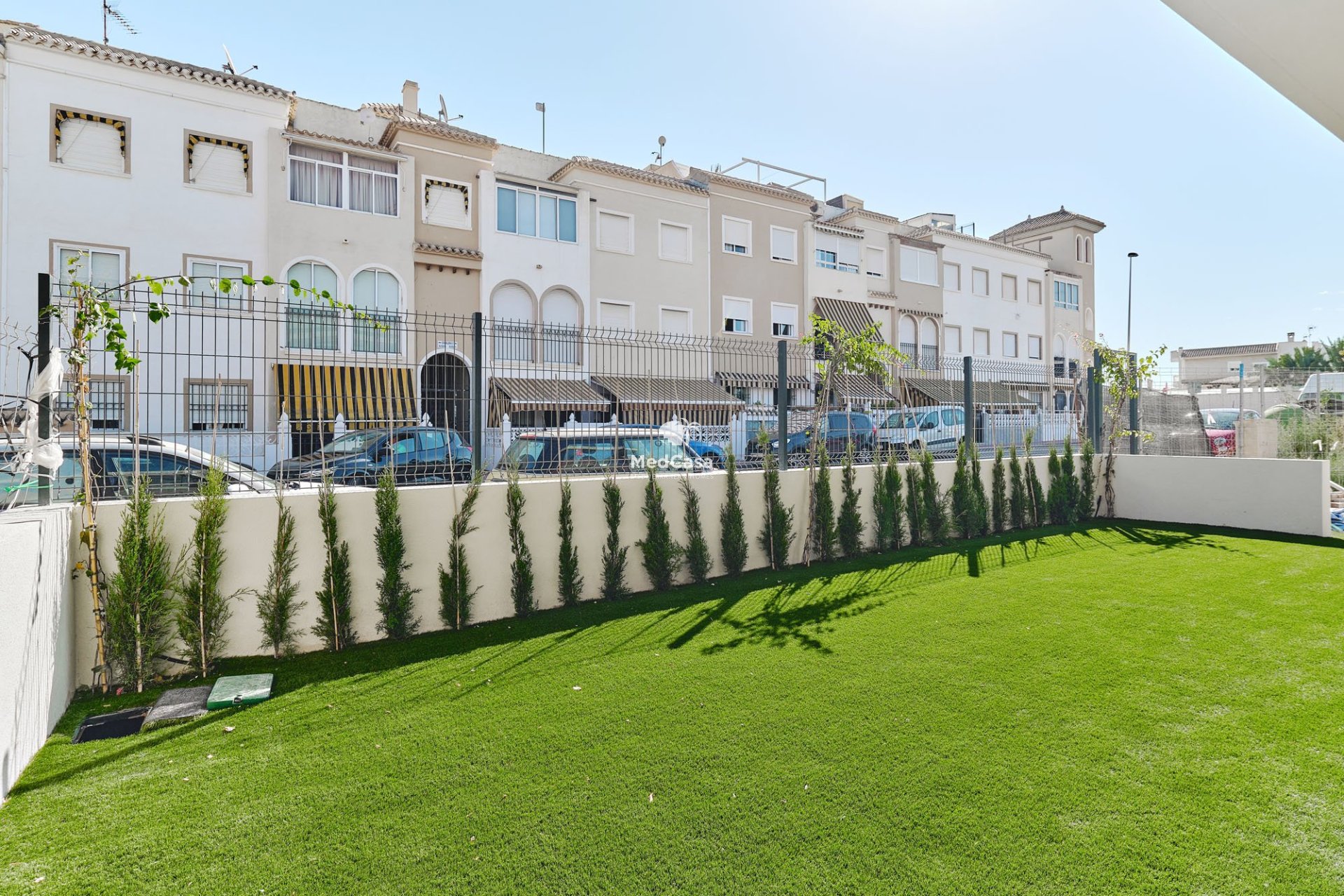 Obra nueva - Apartamento planta baja -
Torrevieja
